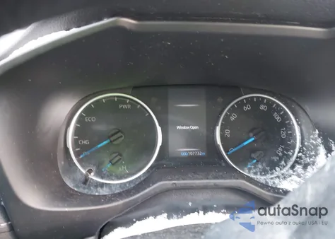 2021 Toyota Rav4 Hybrid Le z USA, uszkodzony, nr VIN 4T3MWRFVXMU028025